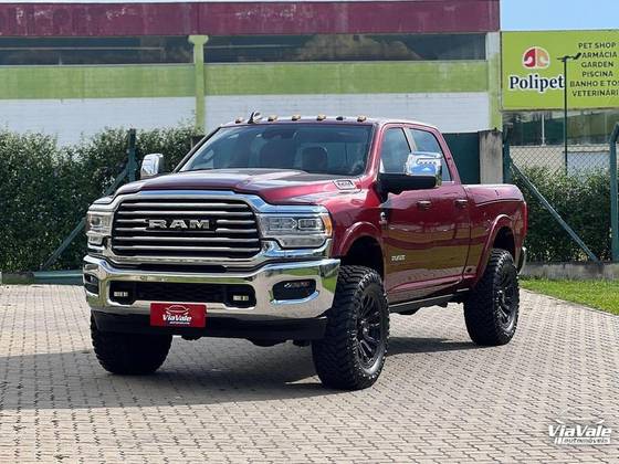 RAM 3500 6.7 I6 TURBO DIESEL LIMITED LONGHORN CD 4X4  AUTOMÁTICO
